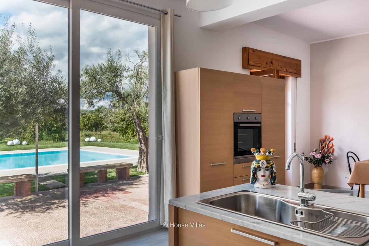 House&Villas - Villa Zagara Bianca Floridia Εξωτερικό φωτογραφία